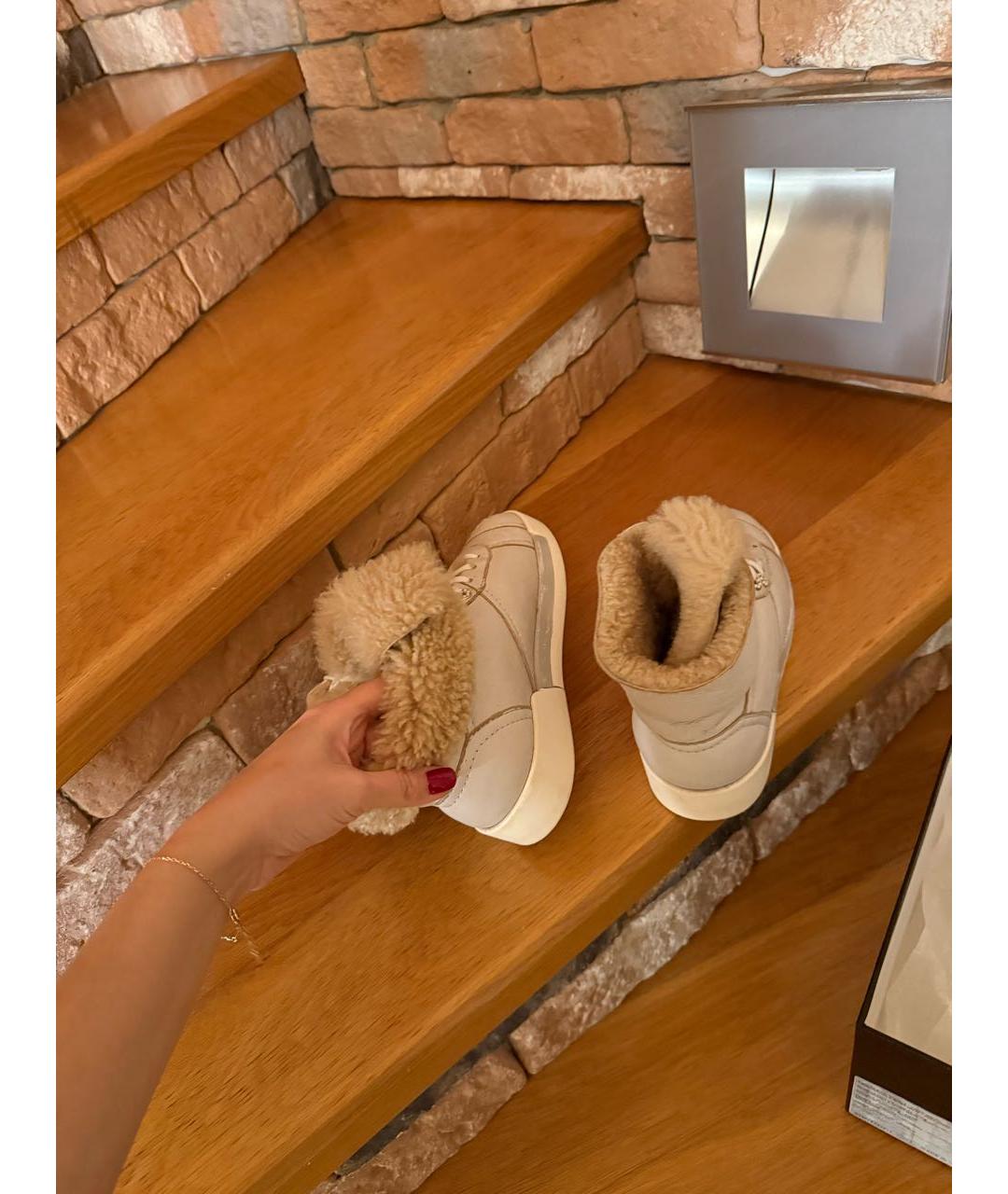 CHANEL Бежевые кожаные кеды, фото 6