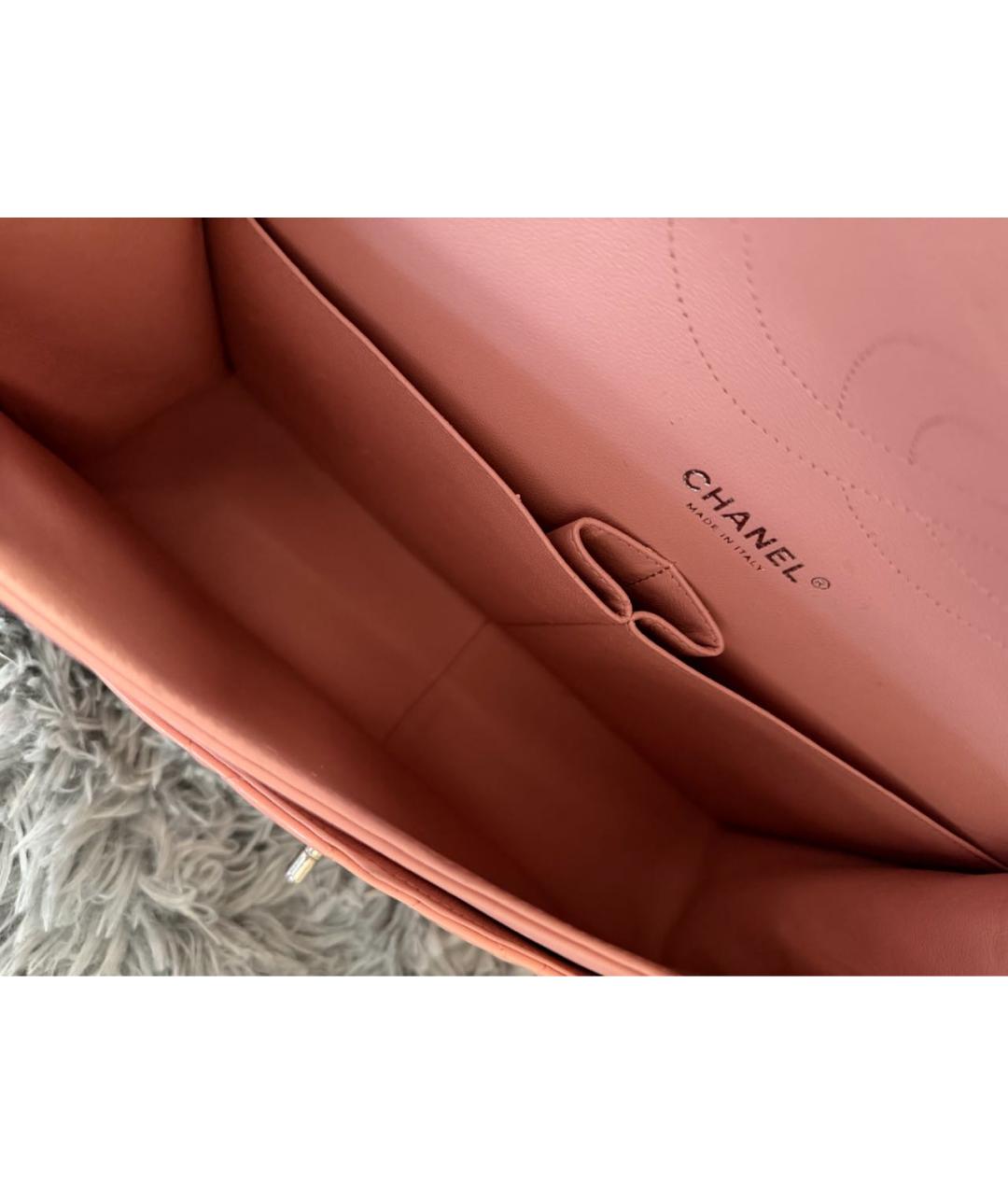 CHANEL Оранжевая сумка с короткими ручками из лакированной кожи, фото 7