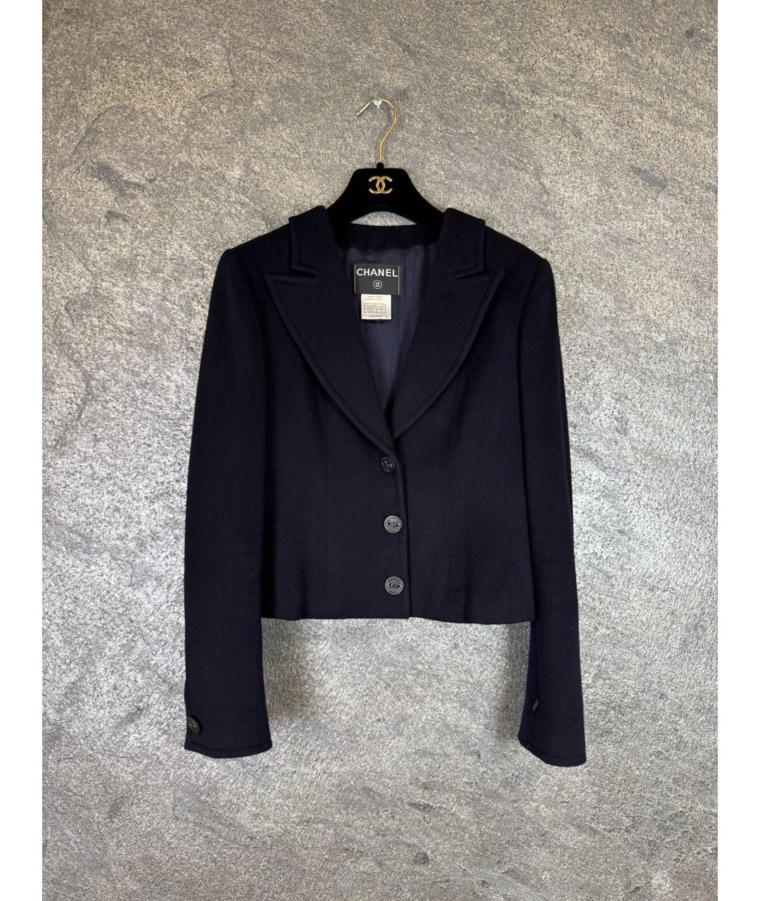 CHANEL Темно-синий кашемировый костюм с юбками, фото 9