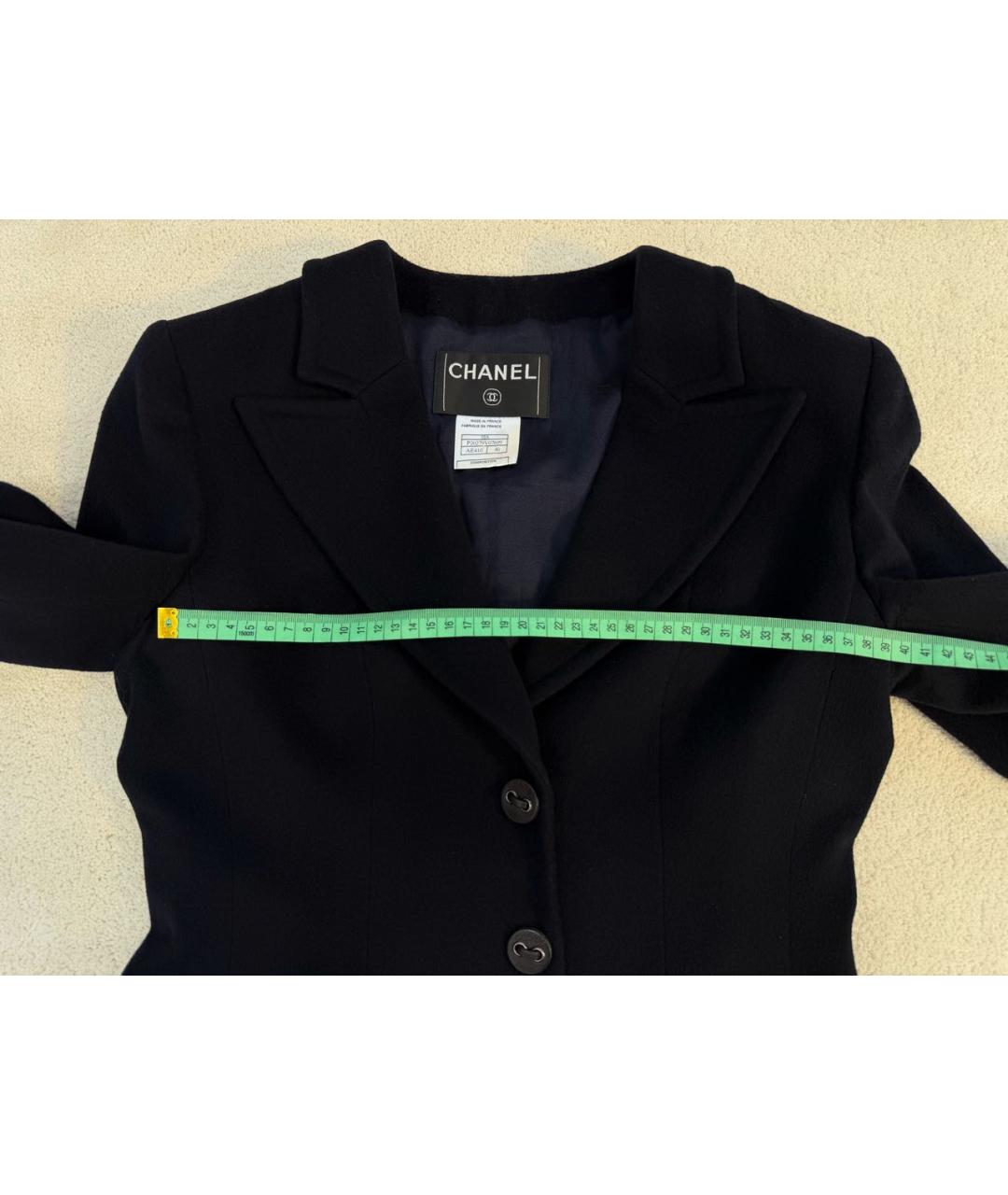 CHANEL Темно-синий кашемировый костюм с юбками, фото 6