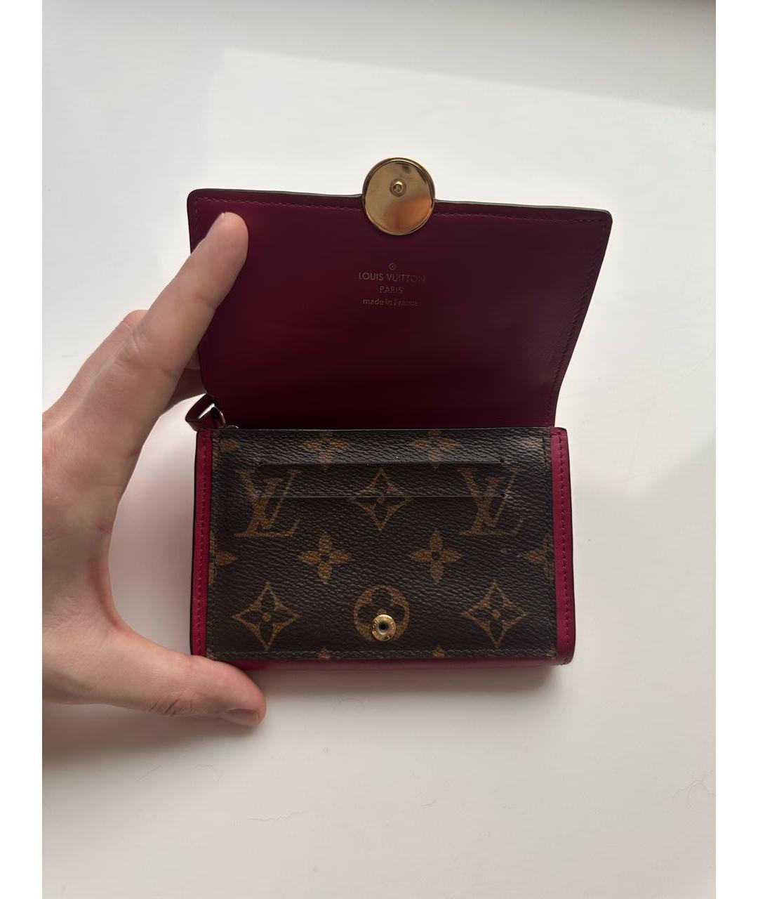 LOUIS VUITTON Коричневый кожаный кошелек, фото 8