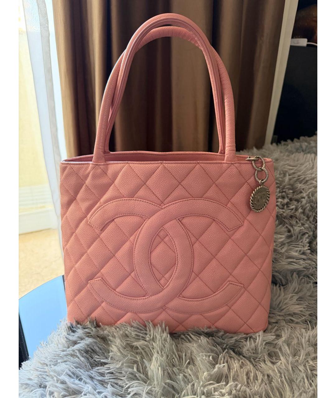 CHANEL Розовая кожаная сумка тоут, фото 2