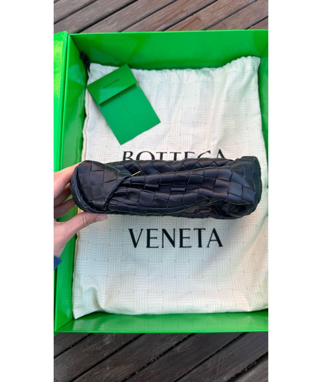 BOTTEGA VENETA Темно-синяя кожаная сумка с короткими ручками, фото 3