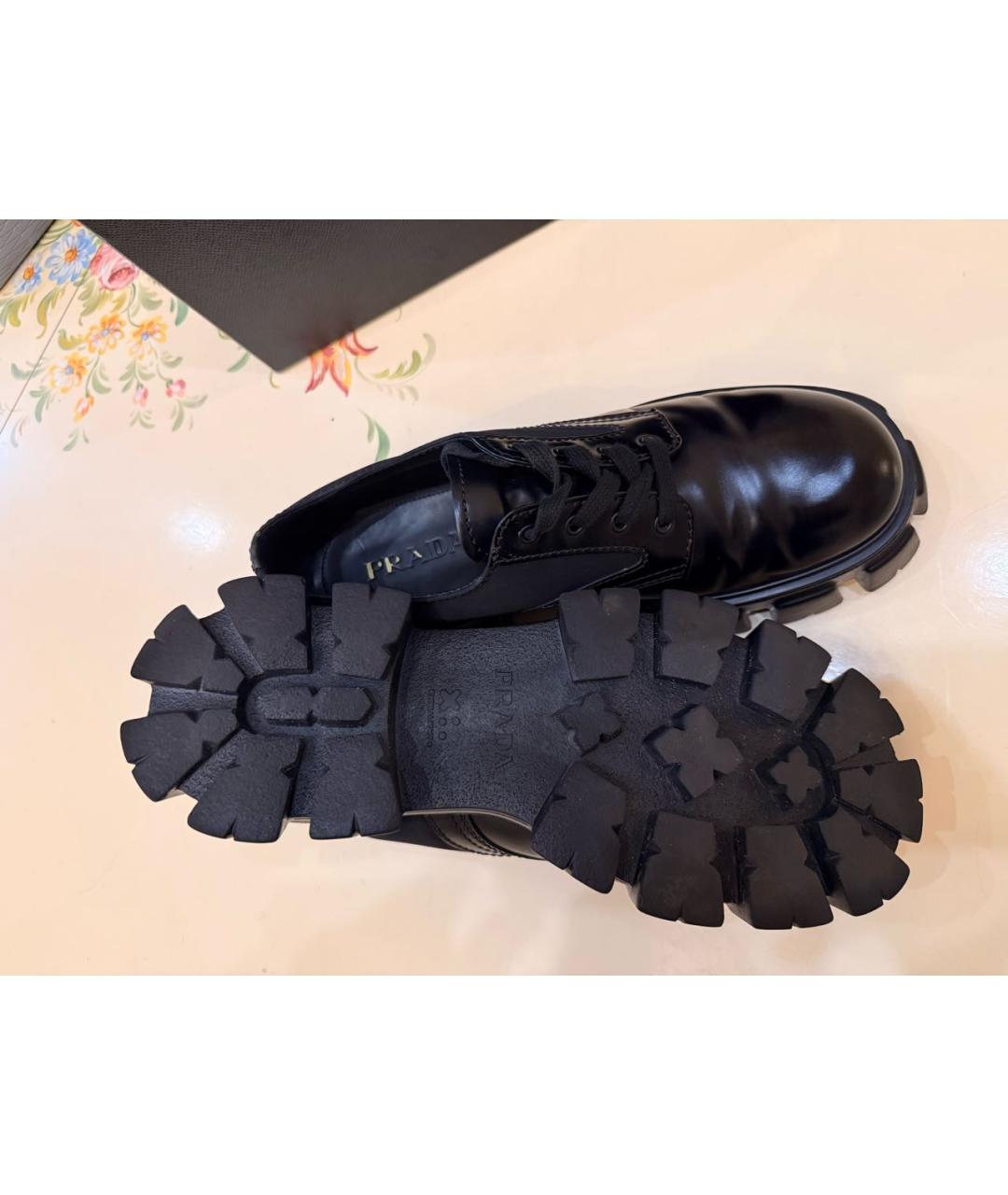 PRADA Черные кожаные низкие ботинки, фото 8