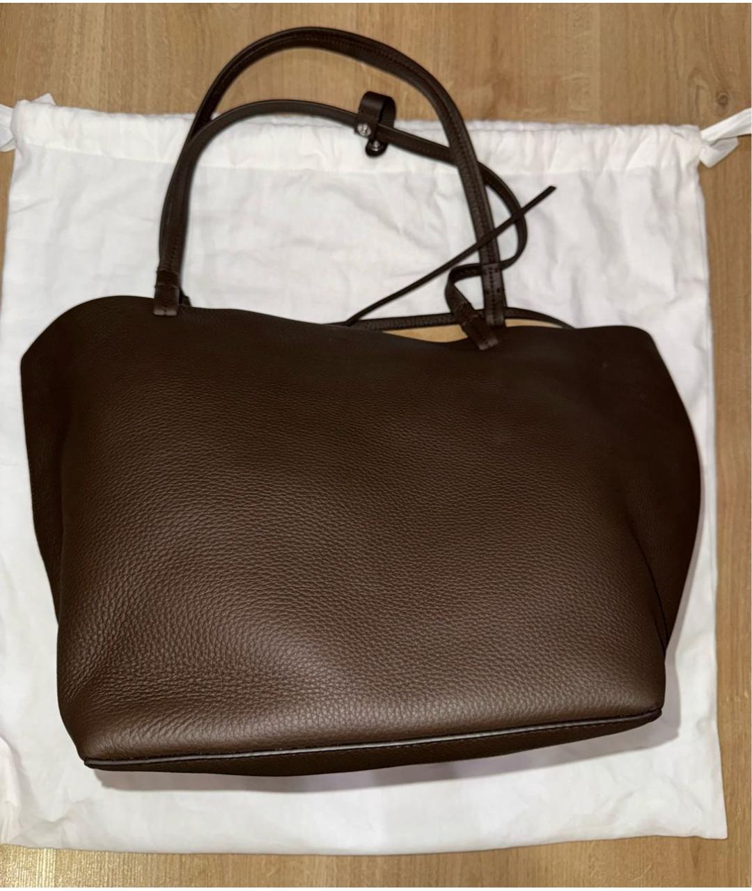 THE ROW Коричневая кожаная сумка тоут, фото 2