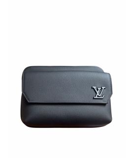 LOUIS VUITTON Поясная сумка