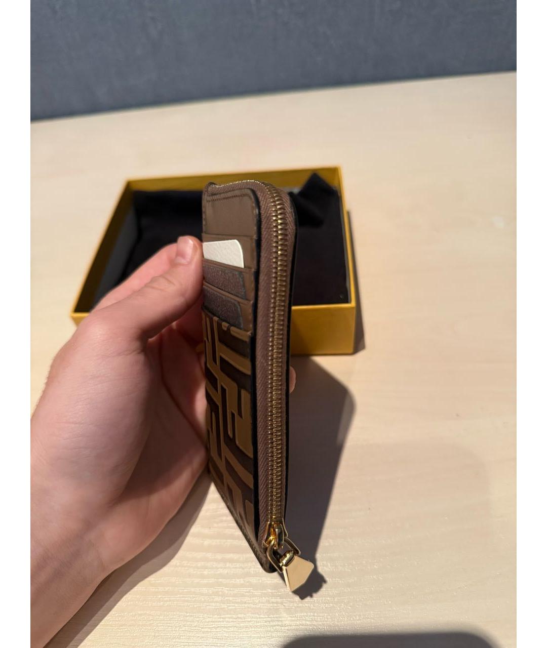 FENDI Коричневый кардхолдер, фото 2