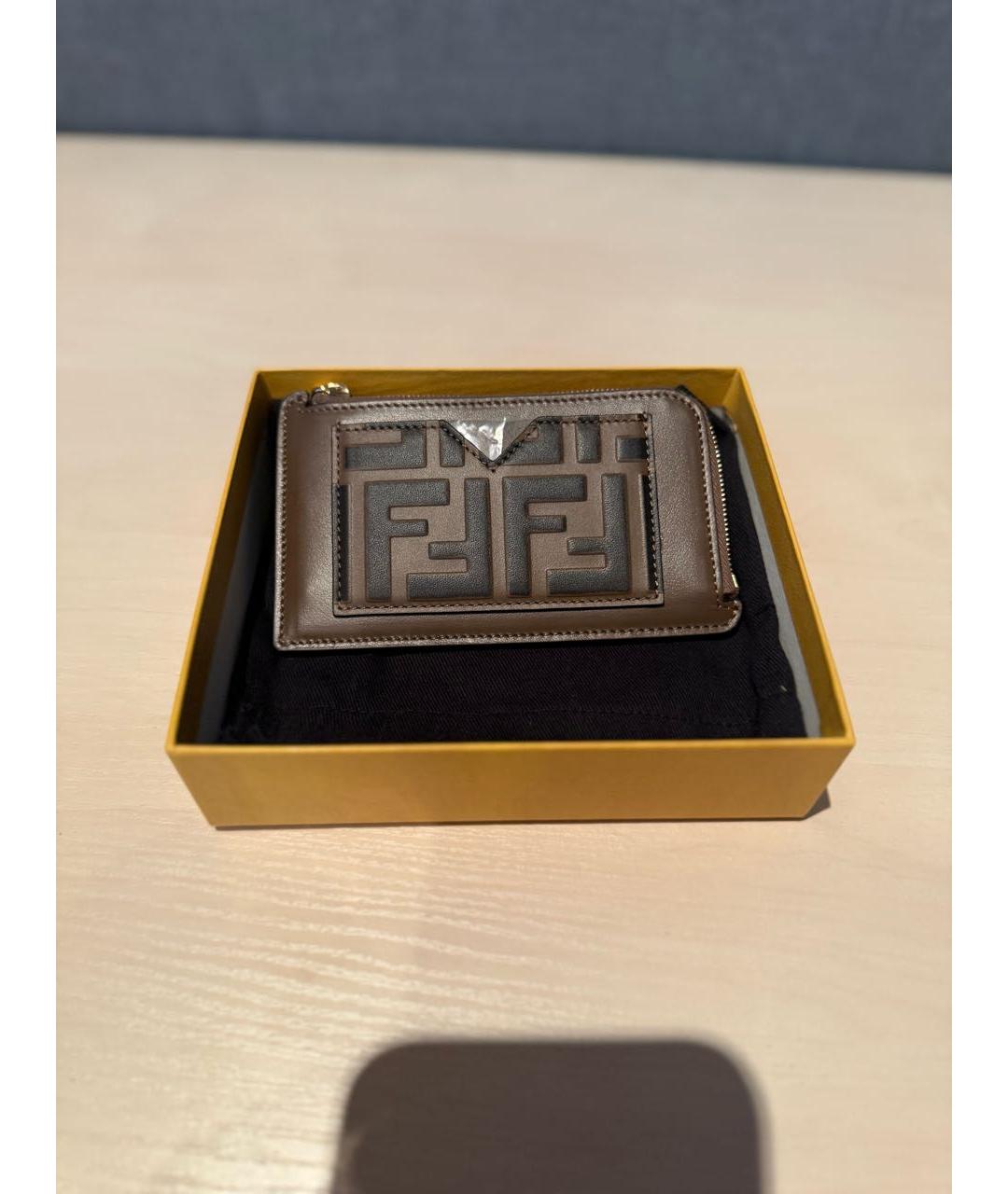 FENDI Коричневый кардхолдер, фото 3