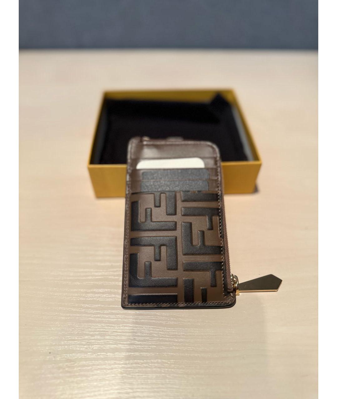 FENDI Коричневый кардхолдер, фото 5