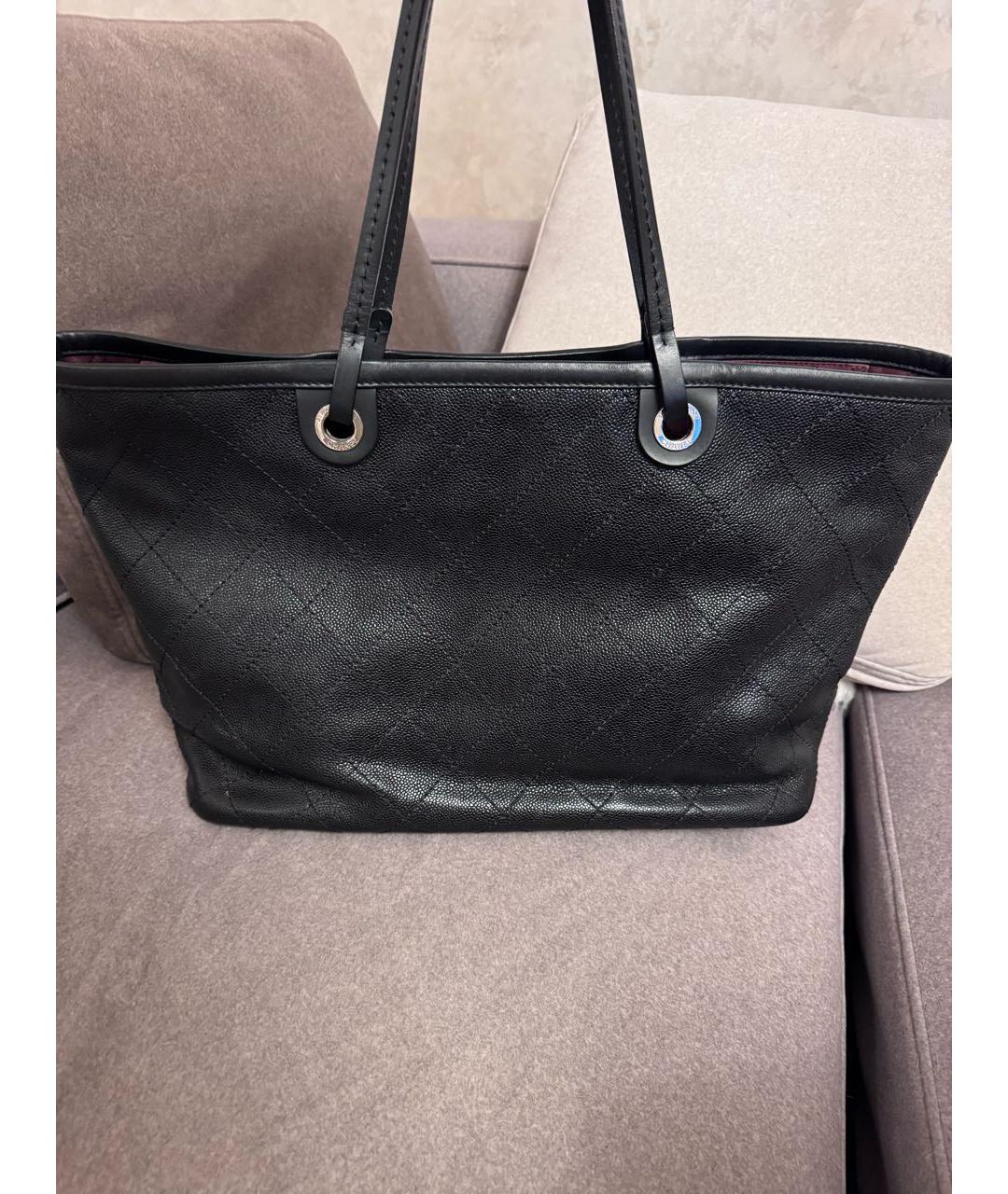 CHANEL Черная кожаная сумка тоут, фото 3