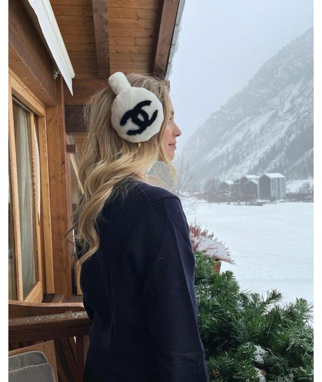 CHANEL Белые наушники, фото 3