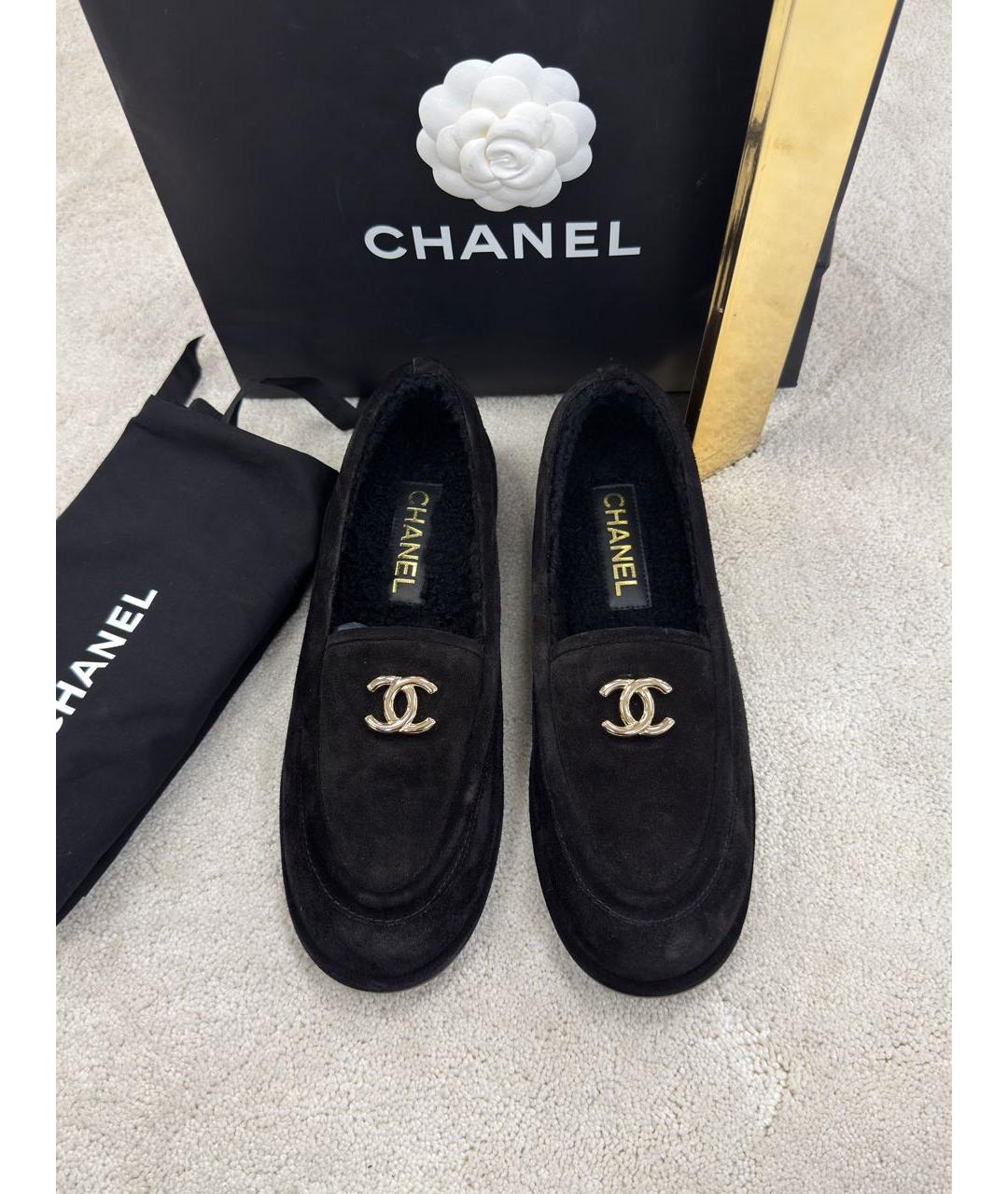 CHANEL Черные замшевые лоферы, фото 2