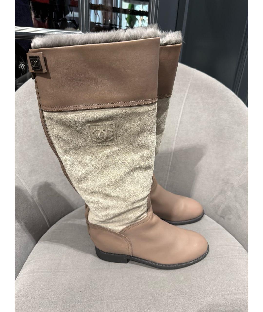CHANEL Бежевые кожаные сапоги, фото 2