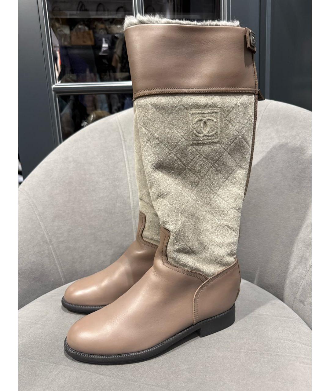 CHANEL Бежевые кожаные сапоги, фото 4