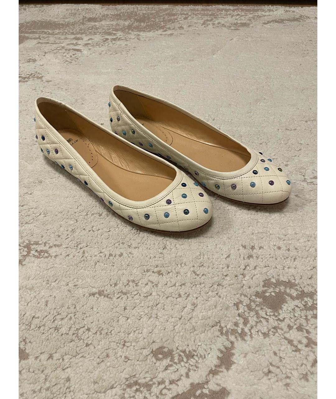 MOSCHINO Бежевые кожаные балетки, фото 6