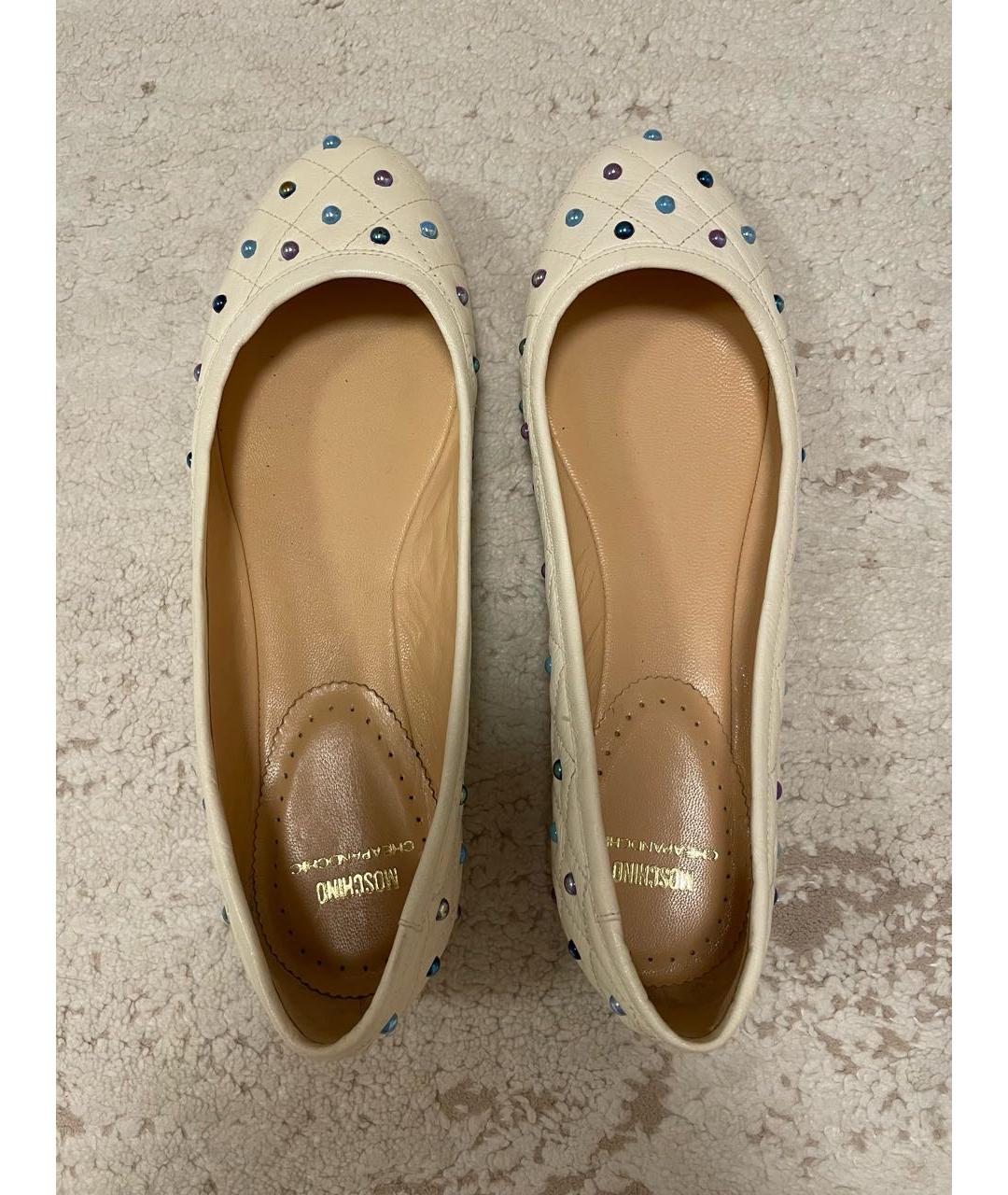 MOSCHINO Бежевые кожаные балетки, фото 3