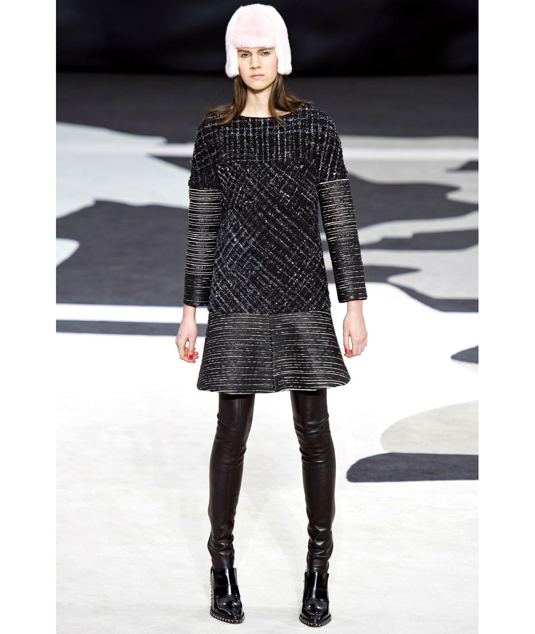 CHANEL Черное твидовое коктейльное платье, фото 2