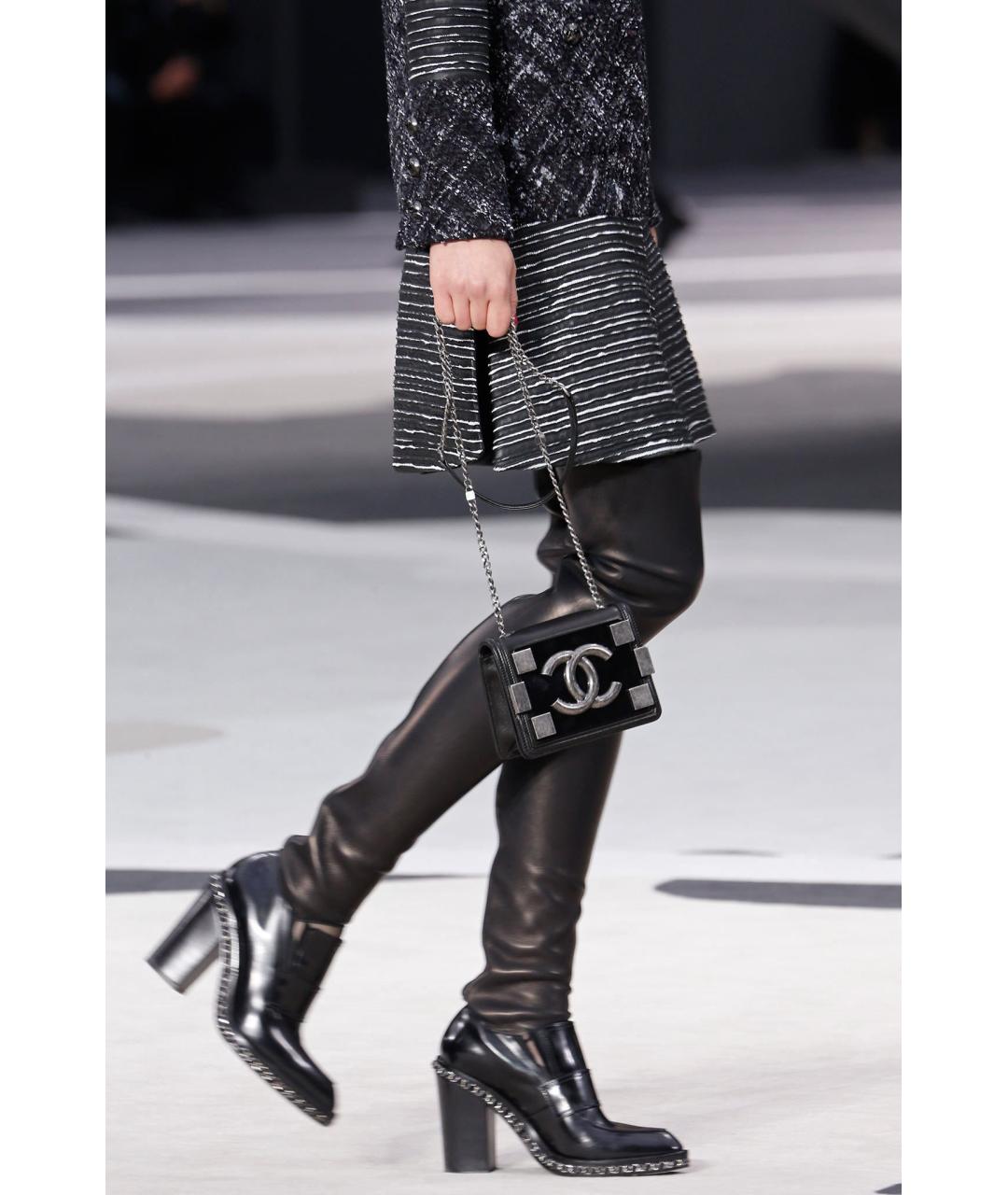 CHANEL Черное твидовое коктейльное платье, фото 3