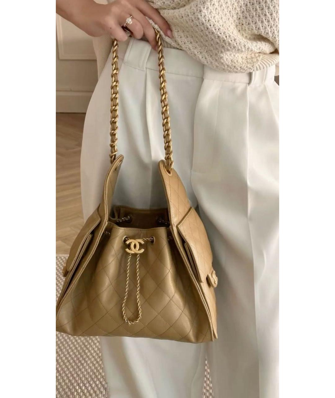 CHANEL Бежевая кожаная сумка через плечо, фото 2