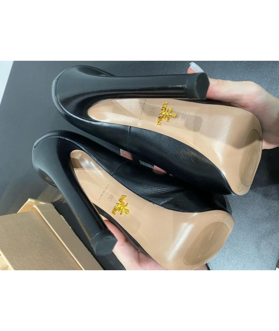 PRADA Черные кожаные туфли, фото 5