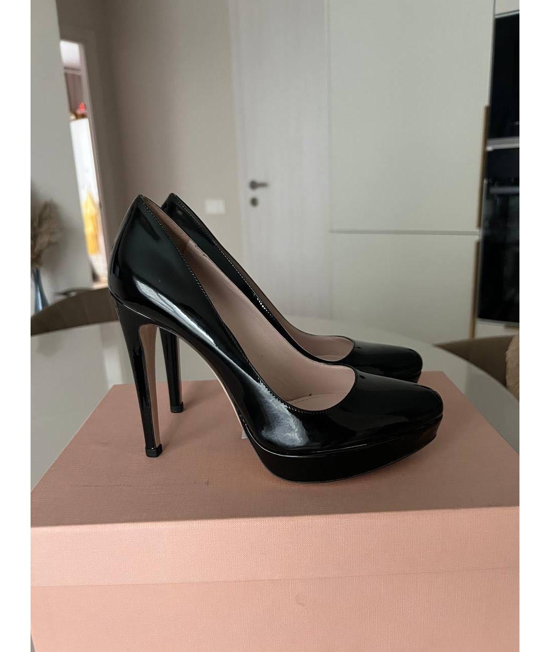 MIU MIU Черные туфли из лакированной кожи, фото 6