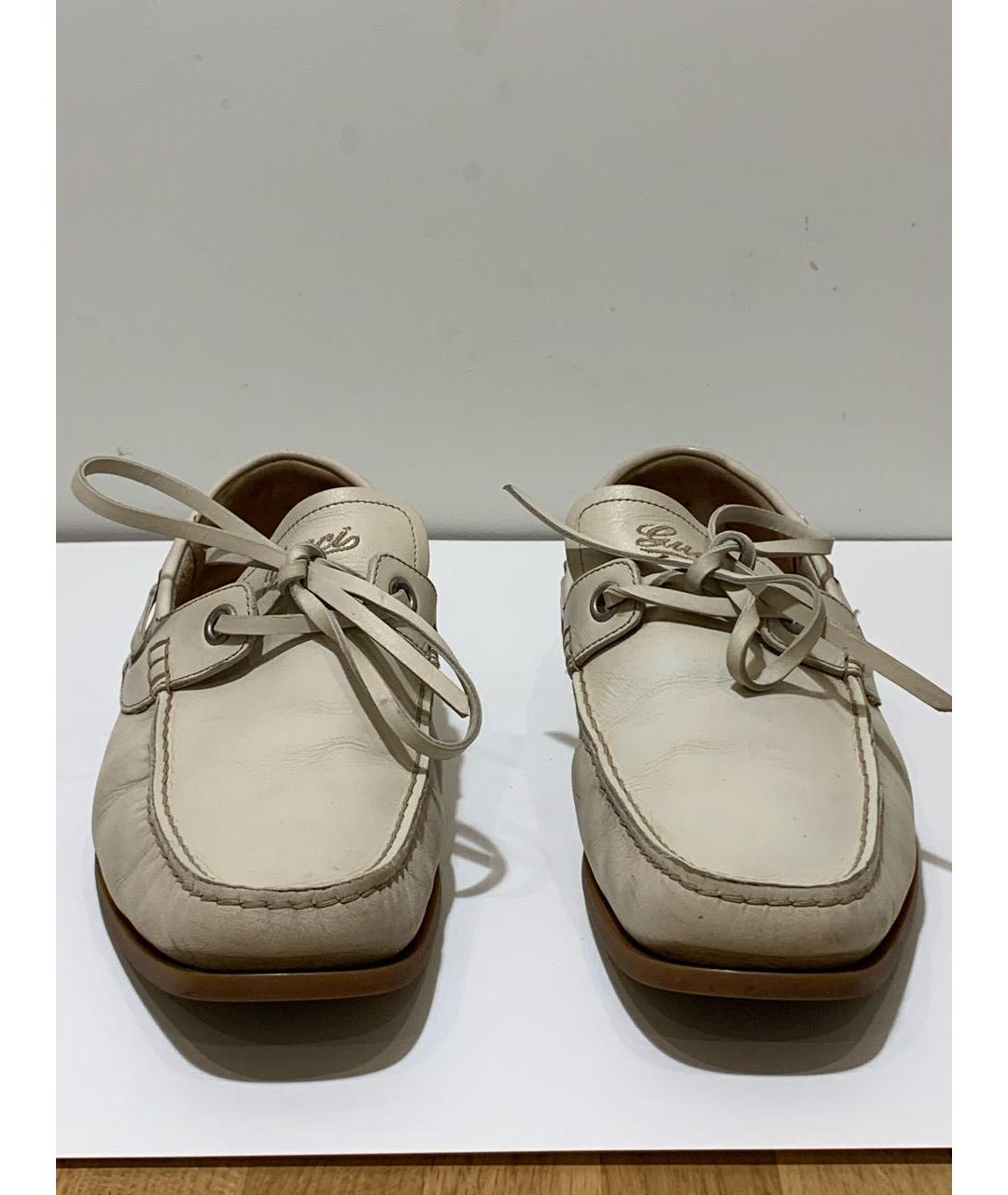 GUCCI Бежевые кожаные мокасины, фото 2