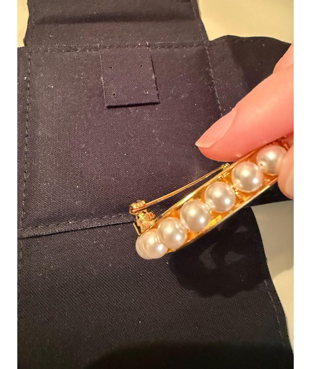 CHANEL Золотая металлическая брошь, фото 5