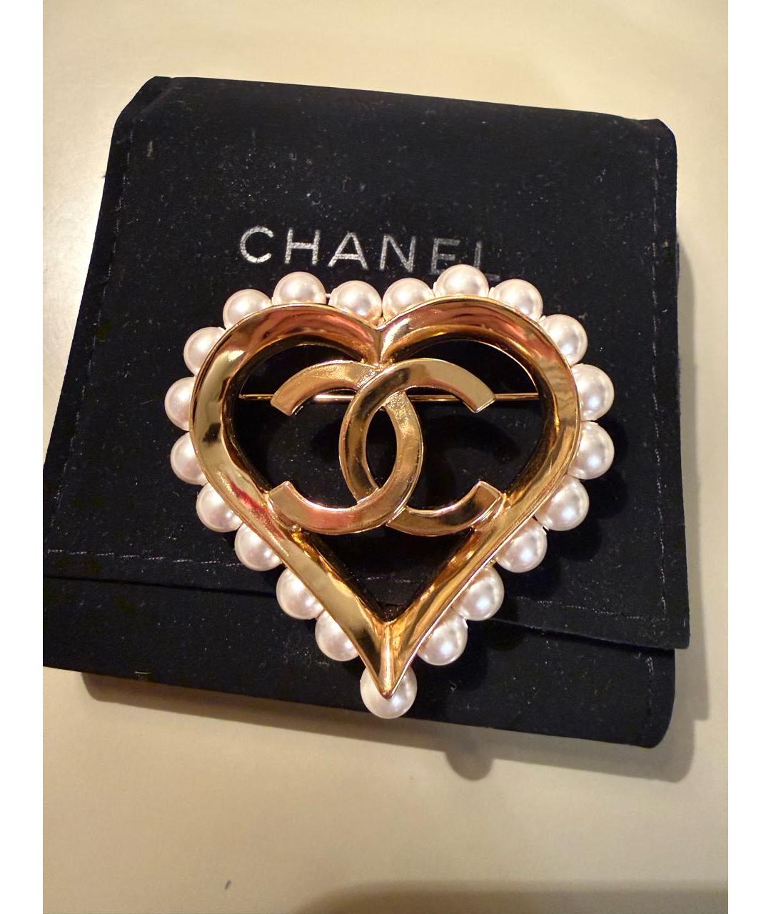 CHANEL Золотая металлическая брошь, фото 9