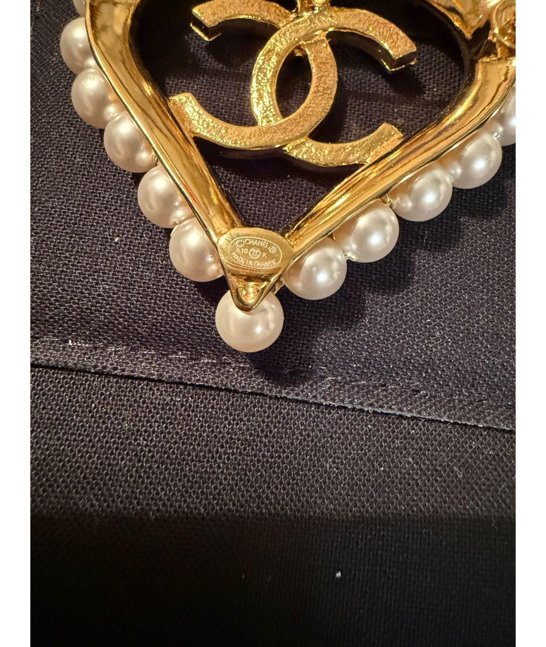 CHANEL Золотая металлическая брошь, фото 4