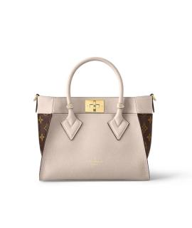 LOUIS VUITTON Сумка с короткими ручками