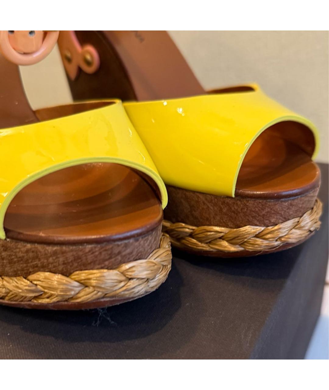 DOLCE&GABBANA Коралловые босоножки из лакированной кожи, фото 6