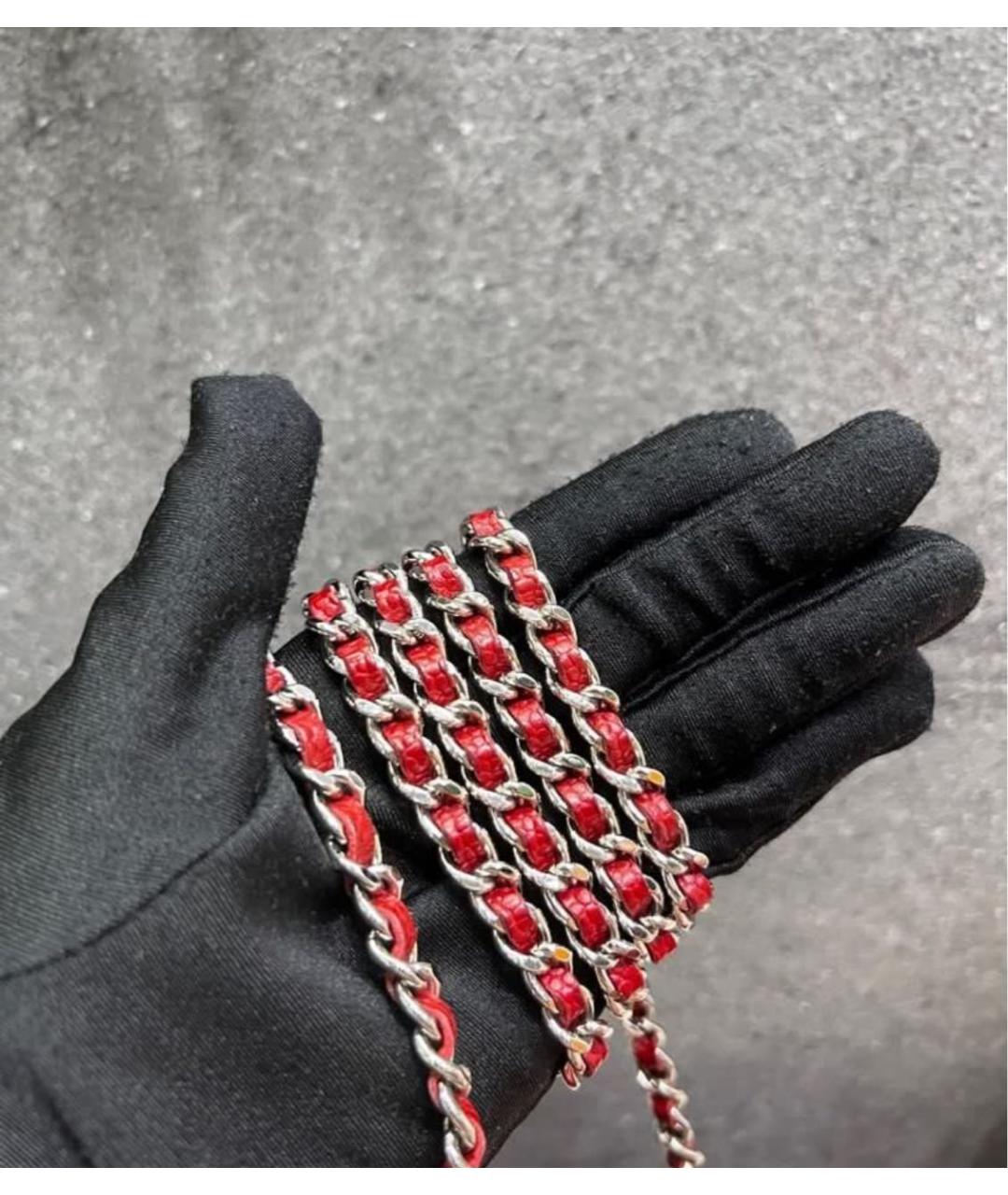 CHANEL Красная кожаная сумка через плечо, фото 3