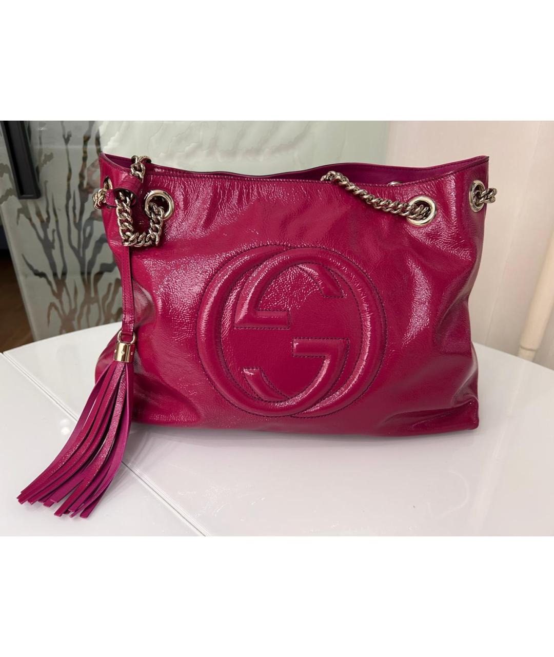 GUCCI Фуксия сумка тоут из лакированной кожи, фото 5