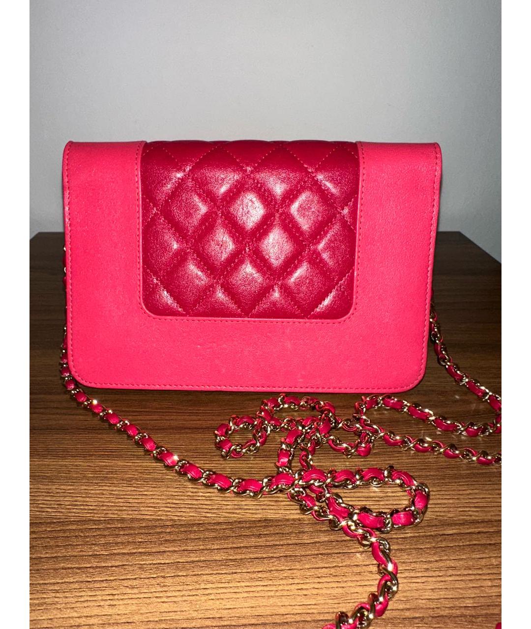 CHANEL Коралловая кожаная сумка через плечо, фото 3