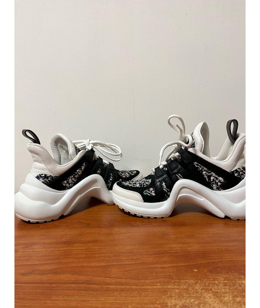 LOUIS VUITTON Белые кожаные кроссовки, фото 4