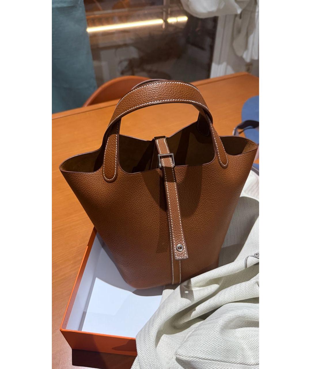 HERMES Коричневая кожаная сумка с короткими ручками, фото 3