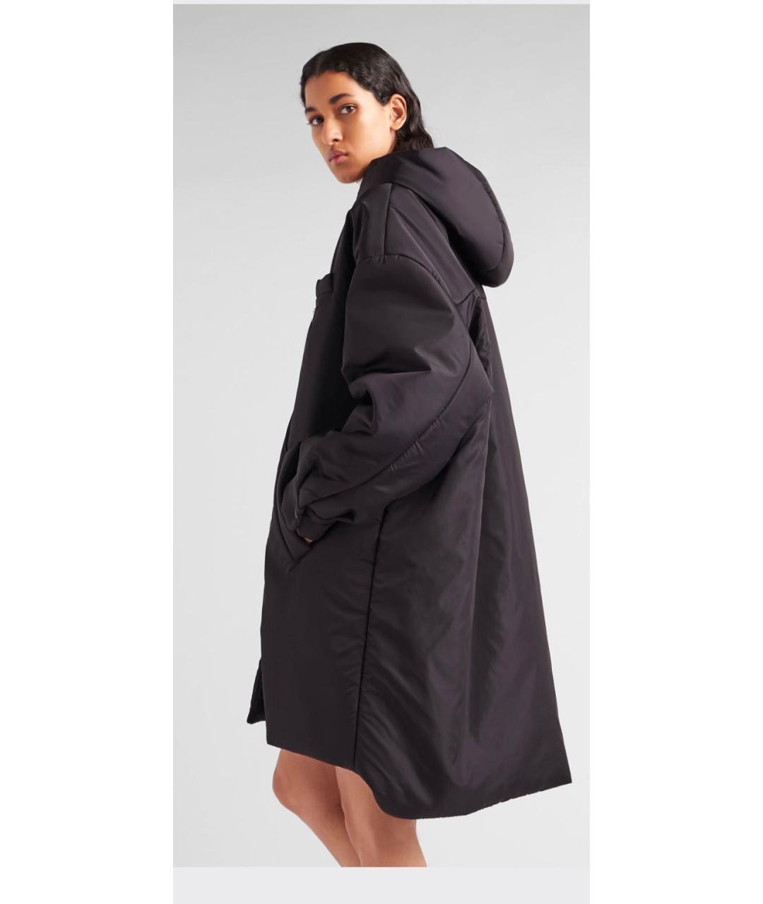 PRADA Черный синтетический пуховик, фото 2