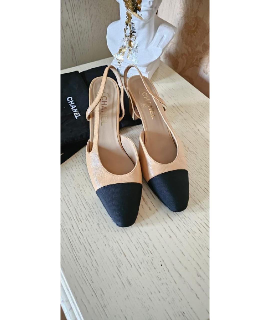 CHANEL Бежевые кожаные туфли, фото 2