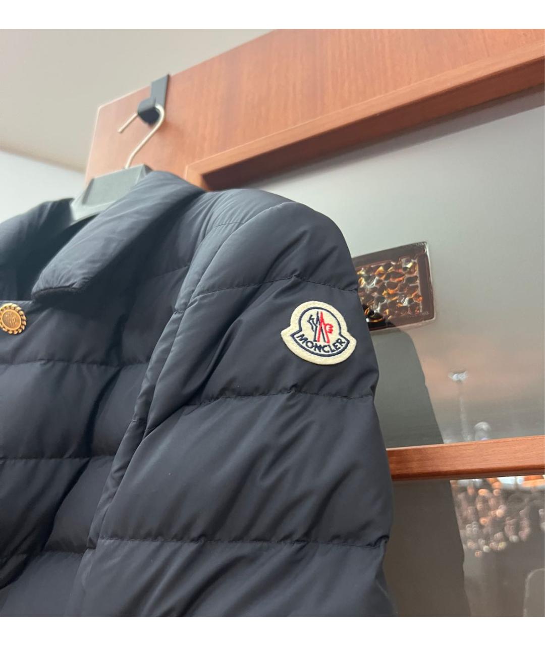 MONCLER Черный полиэстеровый пуховик, фото 5