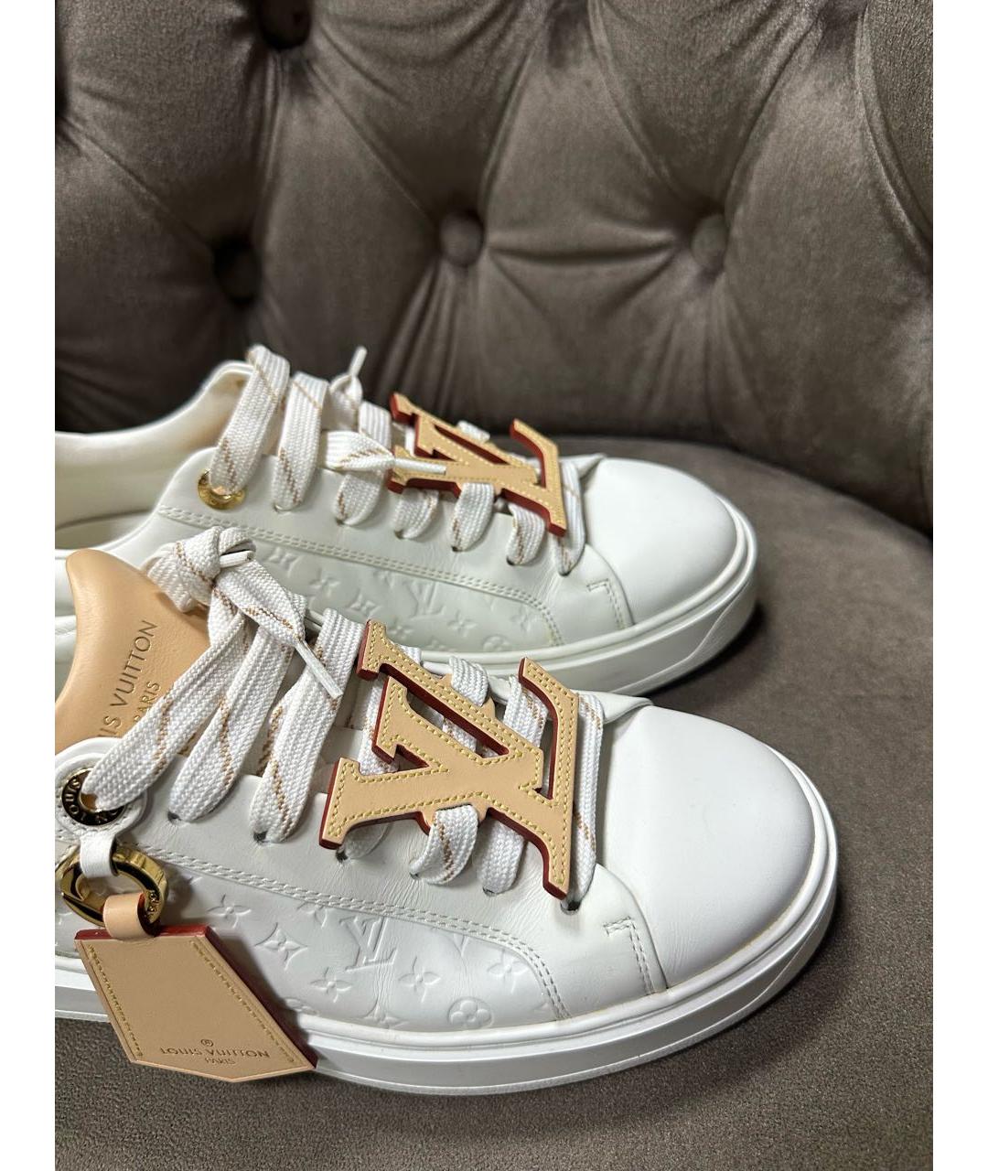 LOUIS VUITTON Белые кожаные кроссовки, фото 2