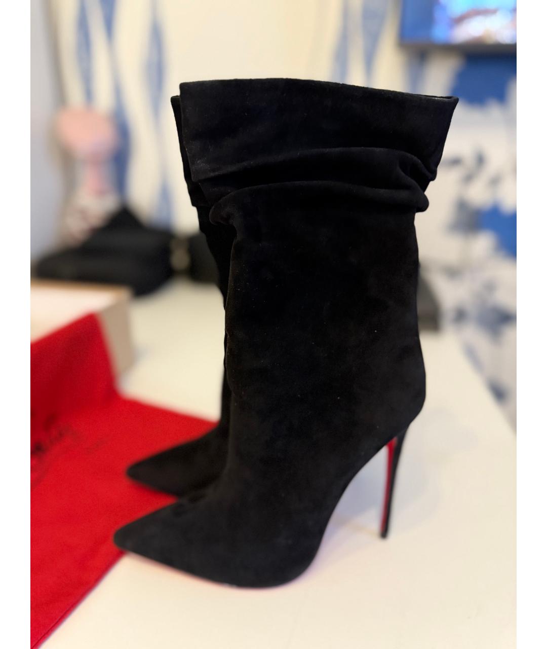 CHRISTIAN LOUBOUTIN Черные замшевые ботильоны, фото 8