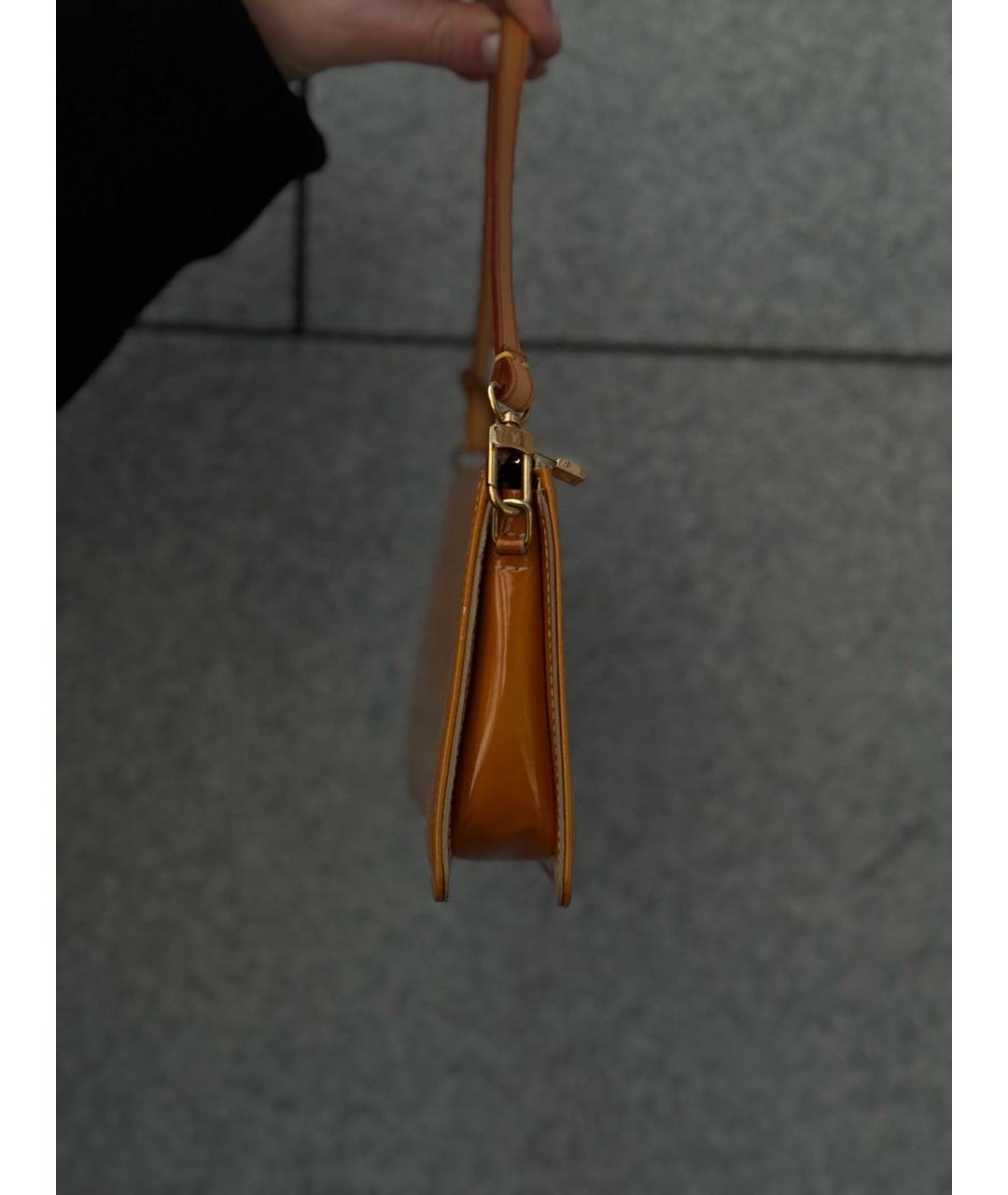 LOUIS VUITTON Желтая сумка с короткими ручками, фото 3