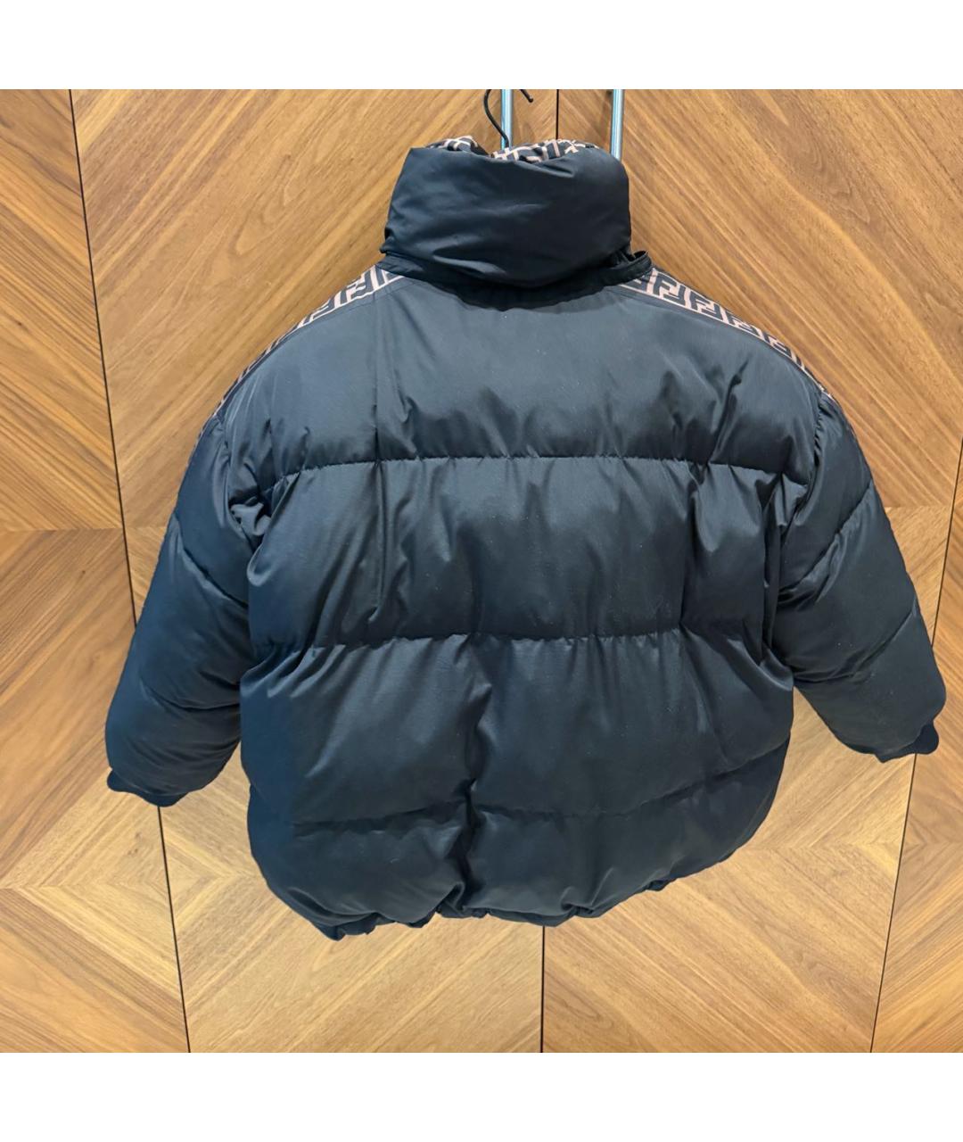 FENDI Черный полиамидовый пуховик, фото 4