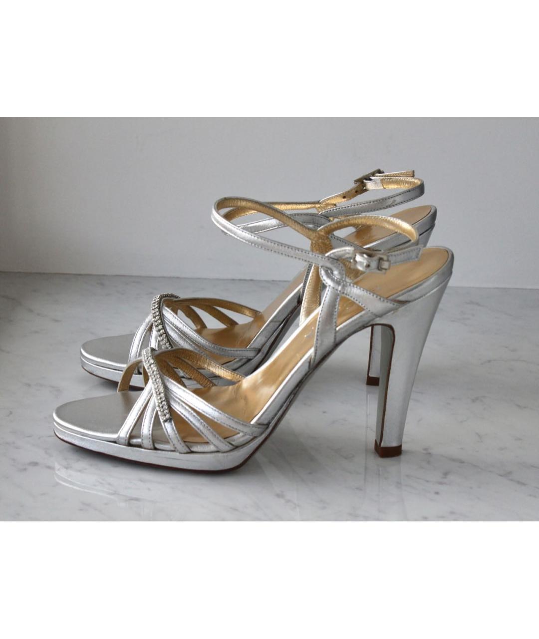 ESCADA Серебряные кожаные босоножки, фото 2