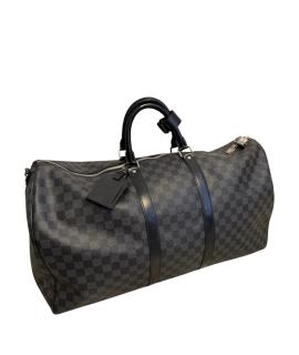 LOUIS VUITTON Дорожная и спортивная сумка