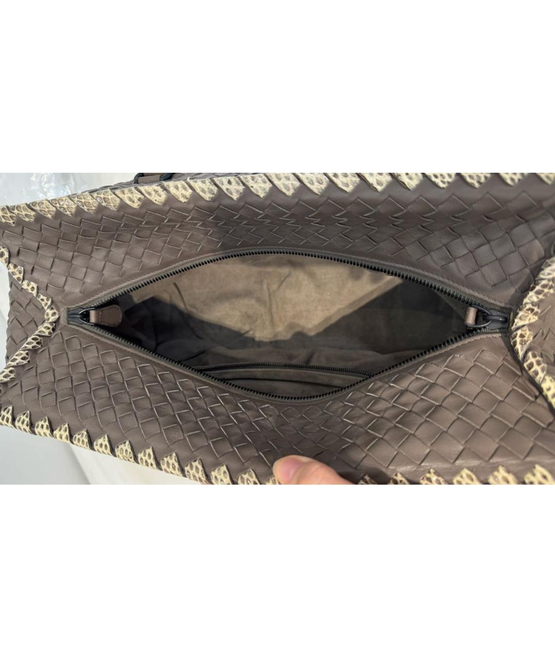 BOTTEGA VENETA Коричневая кожаная сумка тоут, фото 5