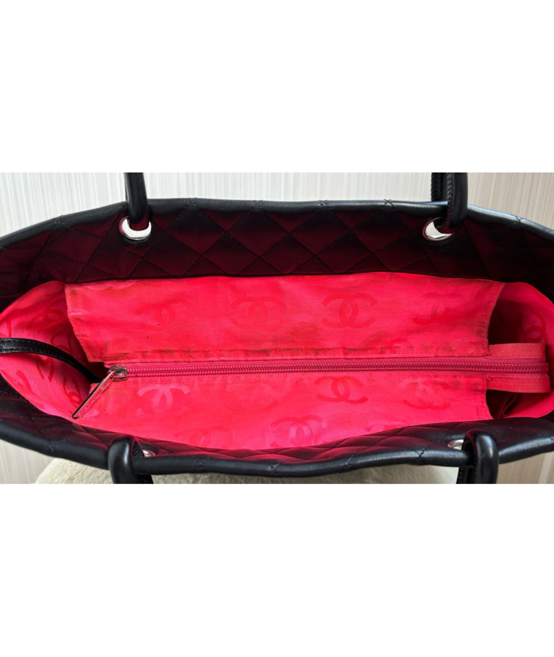 CHANEL Черная кожаная сумка тоут, фото 7