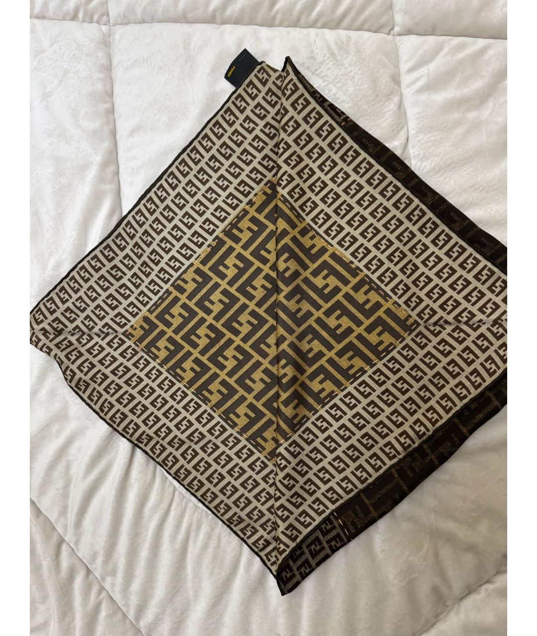 FENDI Коричневый шелковый платок, фото 6