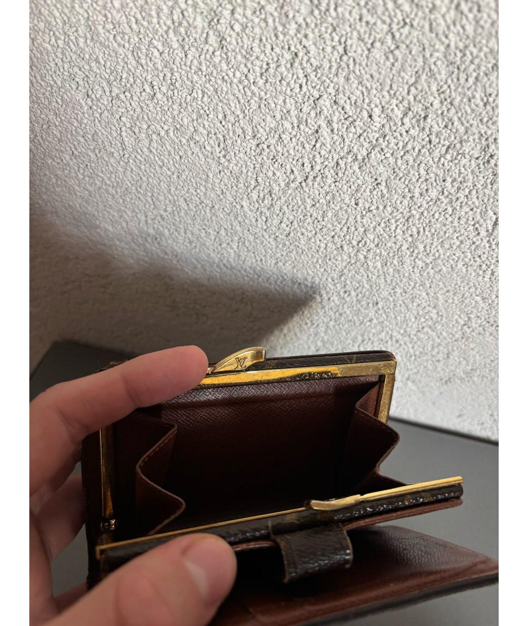 LOUIS VUITTON Коричневый кожаный кошелек, фото 5