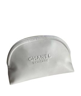 CHANEL BEAUTY Косметичка